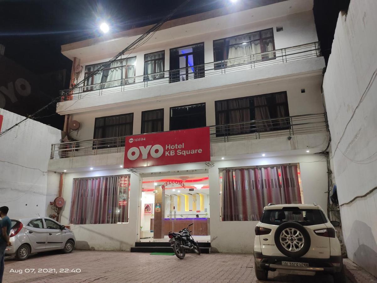 Hotel Kb Square Near Chandigarh Railway Station Екстериор снимка