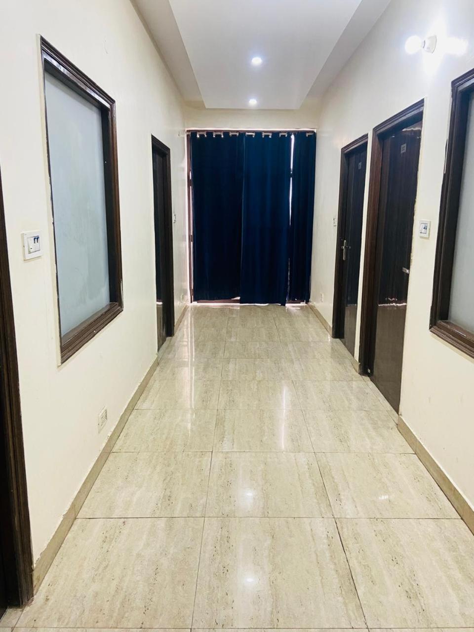 Hotel Kb Square Near Chandigarh Railway Station Екстериор снимка