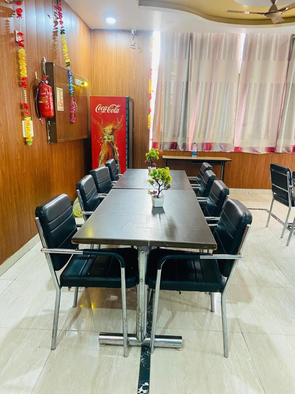 Hotel Kb Square Near Chandigarh Railway Station Екстериор снимка